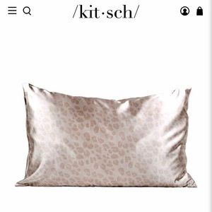 2 Satin pillow cases